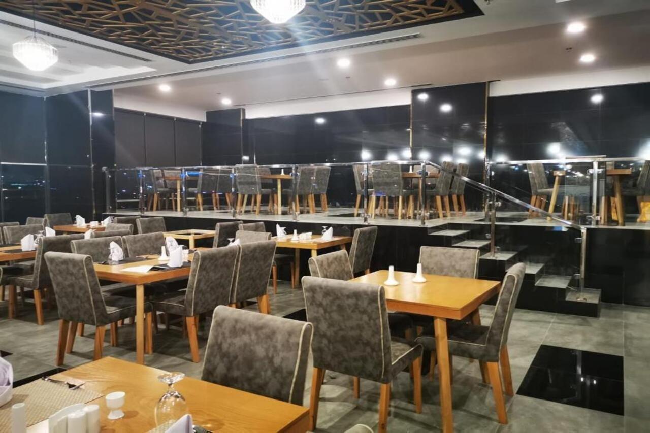 Parkside Plaza Muscat 호텔 외부 사진