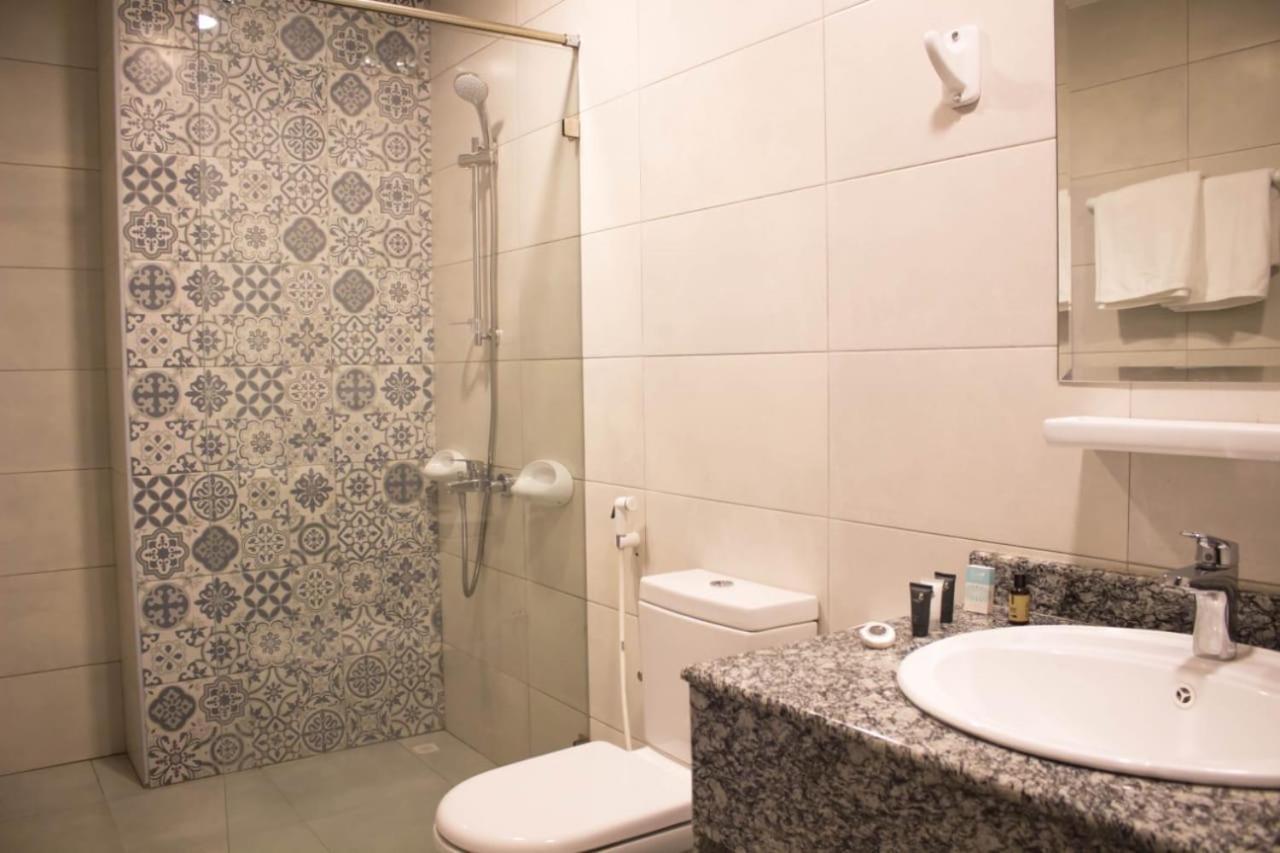 Parkside Plaza Muscat 호텔 외부 사진